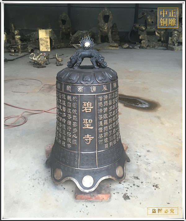 古代練兵的樂器大型銅鐘(圖2) 1-210H91436051Y.jpg