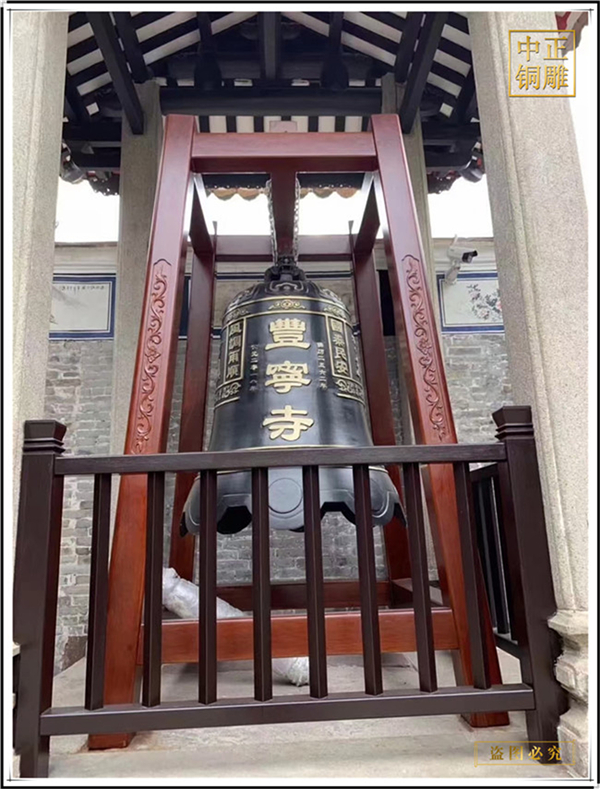 銅鐘鑄造價(jià)格(圖1) 1-21111F9423ME.jpg